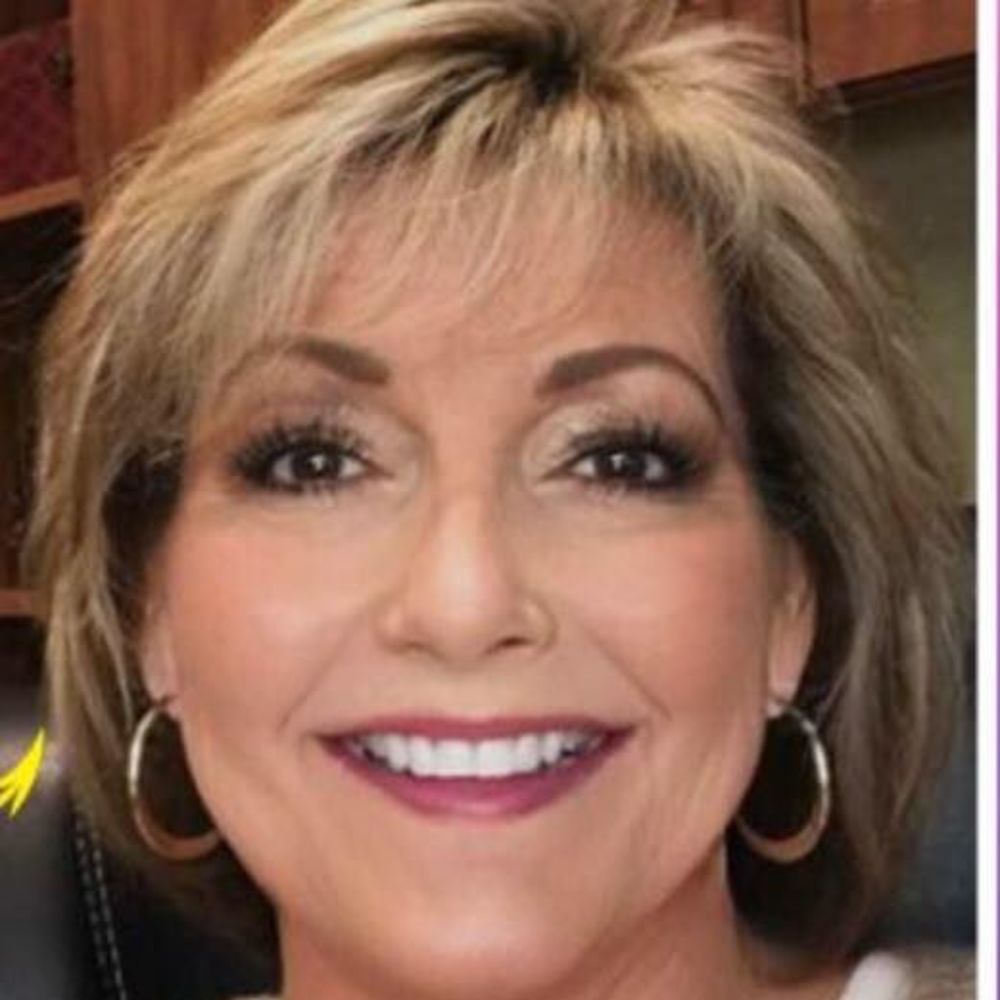 Meet your Posher, Loraine